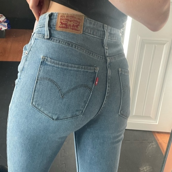 Levi’s - 720 - high rise skinny -25 x30 - Picture 5 of 10